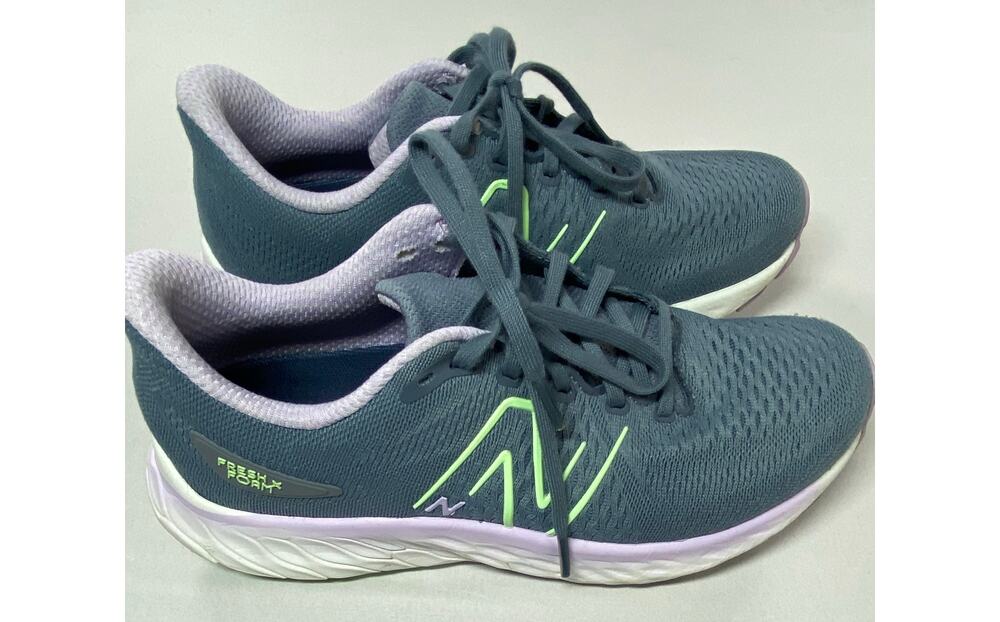 New Balance Fresh Foam EVOZ v3 • Size 8.5B • Arctic Gray/Green Aura/Cyber Lilac